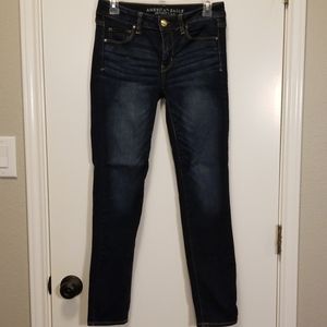 Skinny American eagle dark wash jeans